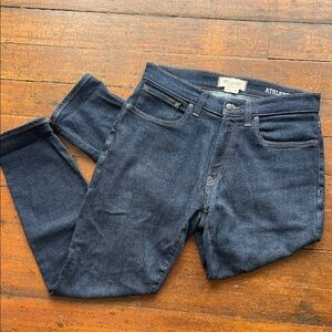 Madewell Men's Blue Jeans. 32/30. Athletic Slim Fit.